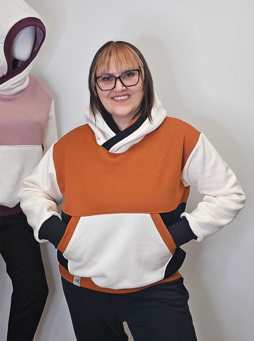 Bluza-Horizon-Rudzielec-w-Mieście